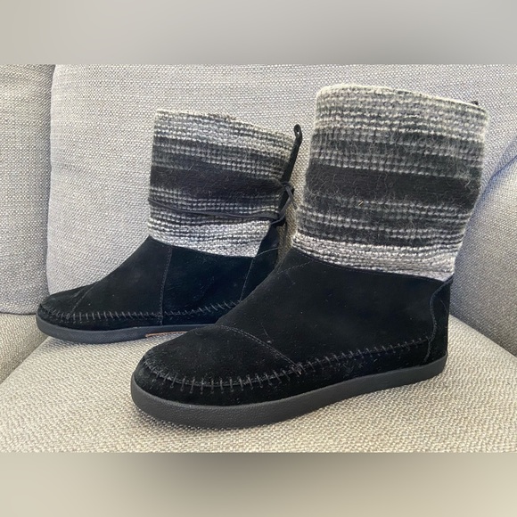 Toms Shoes Toms Black Suede Leather Nepal Boots Sz 1 Poshmark